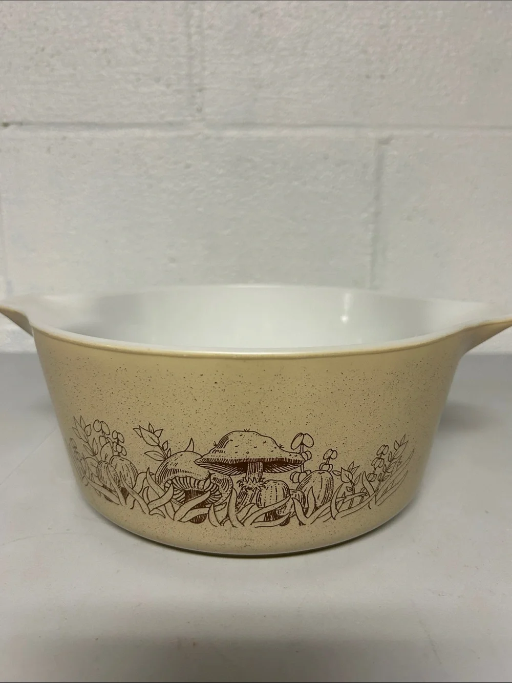 Vintage Pyrex Forest Fancies casserole dish mushrooms
